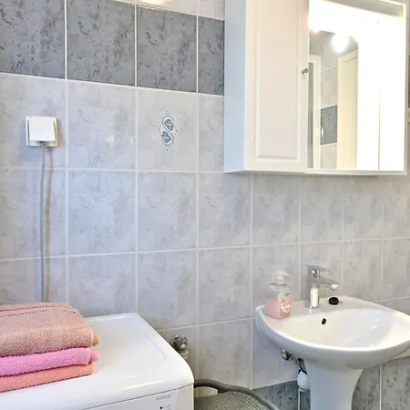 Ruza Apartment *